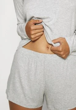 Cupón 😍 Anna Field Pijama - Light Grey, Mujer 🤩 -Elegancia Femenina Tienda 03c64dc1f62a45fea46448cea5d5bf26