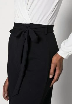 Toma de corriente 😀 Anna Field Mono - White/black, Mujer 🔥 11 Toma de corriente 😀 Anna Field Mono - White/black, Mujer 🔥 -Elegancia Femenina Tienda 133c00f8335d4e29b6fd35f8d933133a