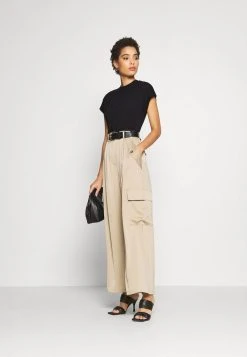 ofertas 🎁 Anna Field Camiseta Básica - Black, Mujer ✔️ -Elegancia Femenina Tienda 2adeccfacbfc40eaa7abd2c13b86bf48