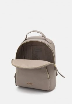Comprar 🥰 Anna Field Mochila - Grey, Mujer 😍 8 Comprar 🥰 Anna Field Mochila - Grey, Mujer 😍 -Elegancia Femenina Tienda 2c598990b94e405b880c8911c2602809