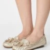 Barato ⭐ Anna Field LEATHER - Mocasines - Gold, Mujer 🤩 1 Barato ⭐ Anna Field LEATHER - Mocasines - Gold, Mujer 🤩 -Elegancia Femenina Tienda 2d82eff7870a43e6bdbaa4511a386a1e