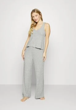 Comprar 😉 Anna Field RIB 3 PIECE PYJAMA - Pijama - Light Grey, Mujer ⭐ -Elegancia Femenina Tienda 4aee0ee9df3640c0bd5ab943a3555b9b