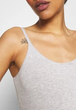 mejor venta ❤️ Anna Field 2PP STRING BODY - Body - White/mottled Light Grey, Mujer ⌛ 17 mejor venta ❤️ Anna Field 2PP STRING BODY - Body - White/mottled Light Grey, Mujer ⌛ -Elegancia Femenina Tienda 5cf5687d1a344e8e895efe72184c867e