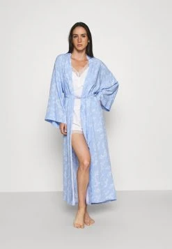 ofertas ✨ Anna Field LISHA LONG PRINTED ROBE - Albornoz - Blue Denim, Mujer ⌛ 15 ofertas ✨ Anna Field LISHA LONG PRINTED ROBE - Albornoz - Blue Denim, Mujer ⌛ -Elegancia Femenina Tienda 6daab22abae24a0b80734d0f68f6c346