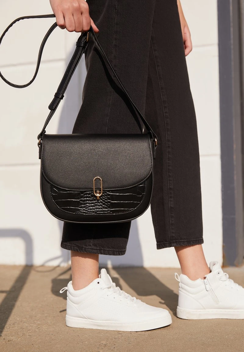 Las mejores reseñas de 🔔 Anna Field Bandolera - Black, Mujer 🎉 6 Las mejores reseñas de 🔔 Anna Field Bandolera - Black, Mujer 🎉 - Imagen 4