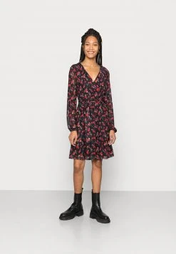 Las mejores reseñas de ⌛ Anna Field Vestido Informal - Black/red, Mujer ⭐