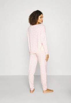 10 mejores 😀 Anna Field MINI HEART PJ SET - Pijama - Pink, Mujer ⌛ -Elegancia Femenina Tienda 862f2b756c3f468093c4397efa8bd53c