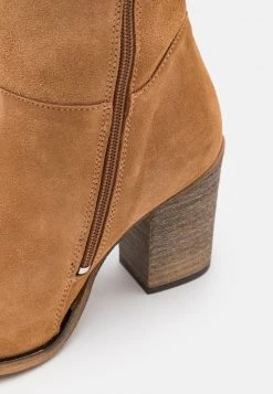 Para estrenar ⭐ Anna Field Botas Mosqueteras - Cognac, Mujer 😀 -Elegancia Femenina Tienda 8dcffaace4a34bc28c5f3509eaa738f3