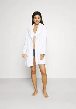 Toma de corriente ✔️ Anna Field LADIES PLUSH BATHROBE - Albornoz - White, Mujer 💯 9 Toma de corriente ✔️ Anna Field LADIES PLUSH BATHROBE - Albornoz - White, Mujer 💯 -Elegancia Femenina Tienda 8fc236d7a0454bf89fb6cb53ef1947c4