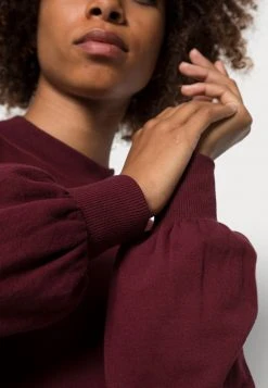 Lo mas barato 🧨 Anna Field Sudadera - Bordeaux, Mujer 🥰 -Elegancia Femenina Tienda 9cb841ce6cfd4d86ab4e04954314833a