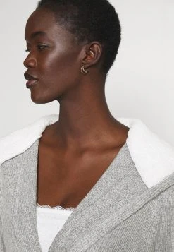 Lo mas barato ✨ Anna Field RIBBED BATHROBE - Albornoz - Grey, Mujer 🧨 12 Lo mas barato ✨ Anna Field RIBBED BATHROBE - Albornoz - Grey, Mujer 🧨 -Elegancia Femenina Tienda a540838c17374d94be648709d492e7fe