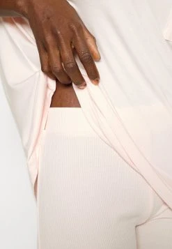 Gran venta ✨ Anna Field Cycling Short Pyjama - Pijama - Pink, Mujer 🎁 -Elegancia Femenina Tienda bd818e52ec2e4017868879965ab4a9d4