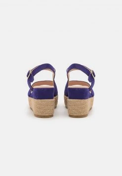 Las mejores reseñas de 💯 Anna Field LEATHER - Sandalias De Cuña - Dark Blue, Mujer 🛒 11 Las mejores reseñas de 💯 Anna Field LEATHER - Sandalias De Cuña - Dark Blue, Mujer 🛒 -Elegancia Femenina Tienda c7a68c7b9f29432f99929192dcb66e85