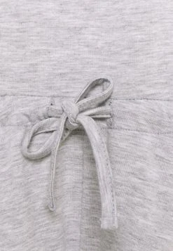 Comprar 😍 Anna Field Pijama - Light Grey, Mujer ❤️ -Elegancia Femenina Tienda c7ddbce9c6ed429589b0127848bca6f2