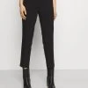 Las mejores reseñas de 🧨 Anna Field BASIC BUSINESS PANT SLIM LEG - Pantalones - Black, Mujer 🔥