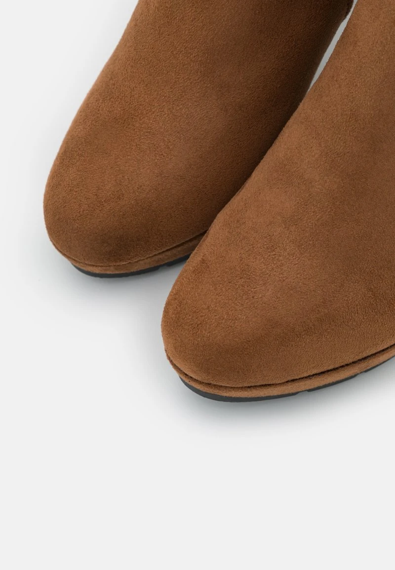 Mejor trato 🔥 Anna Field Botas Mosqueteras - Cognac, Mujer 😍 8 Mejor trato 🔥 Anna Field Botas Mosqueteras - Cognac, Mujer 😍 - Imagen 6