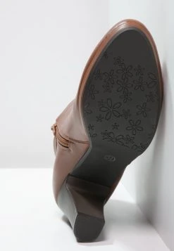 Las mejores reseñas de ❤️ Anna Field Botines De Tacón - Cognac, Mujer 🛒 -Elegancia Femenina Tienda f2e9ea7599f64b40a2ce42f2921790f2