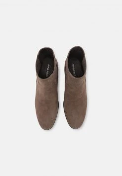 Descuento 🧨 Anna Field LEATHER - Botines - Taupe, Mujer ⭐ 13 Descuento 🧨 Anna Field LEATHER - Botines - Taupe, Mujer ⭐ -Elegancia Femenina Tienda fda6f6e04f4d491895b1910ad8f03dd3